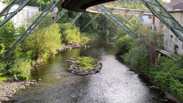 Wupper in Wuppertal, Bereich Pestalozzistrae