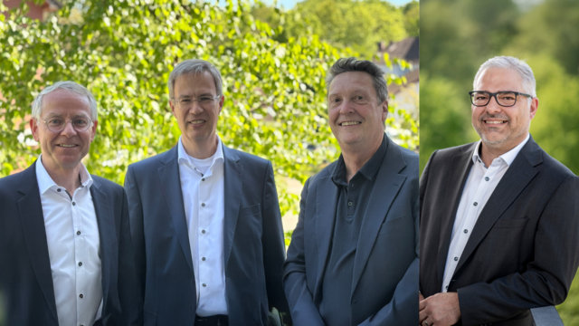 Erweiterung des AöW-Präsidiums und Wahl eines weiteren AöW-Vizepräsidenten Erweiterung des AöW-Präsidiums und Wahl eines weiteren AöW-Vizepräsidenten